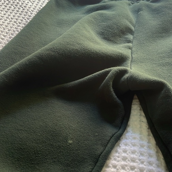 Aritzia TNA Sweatfleece PERFECT FIT - medium - Picture 5 of 6